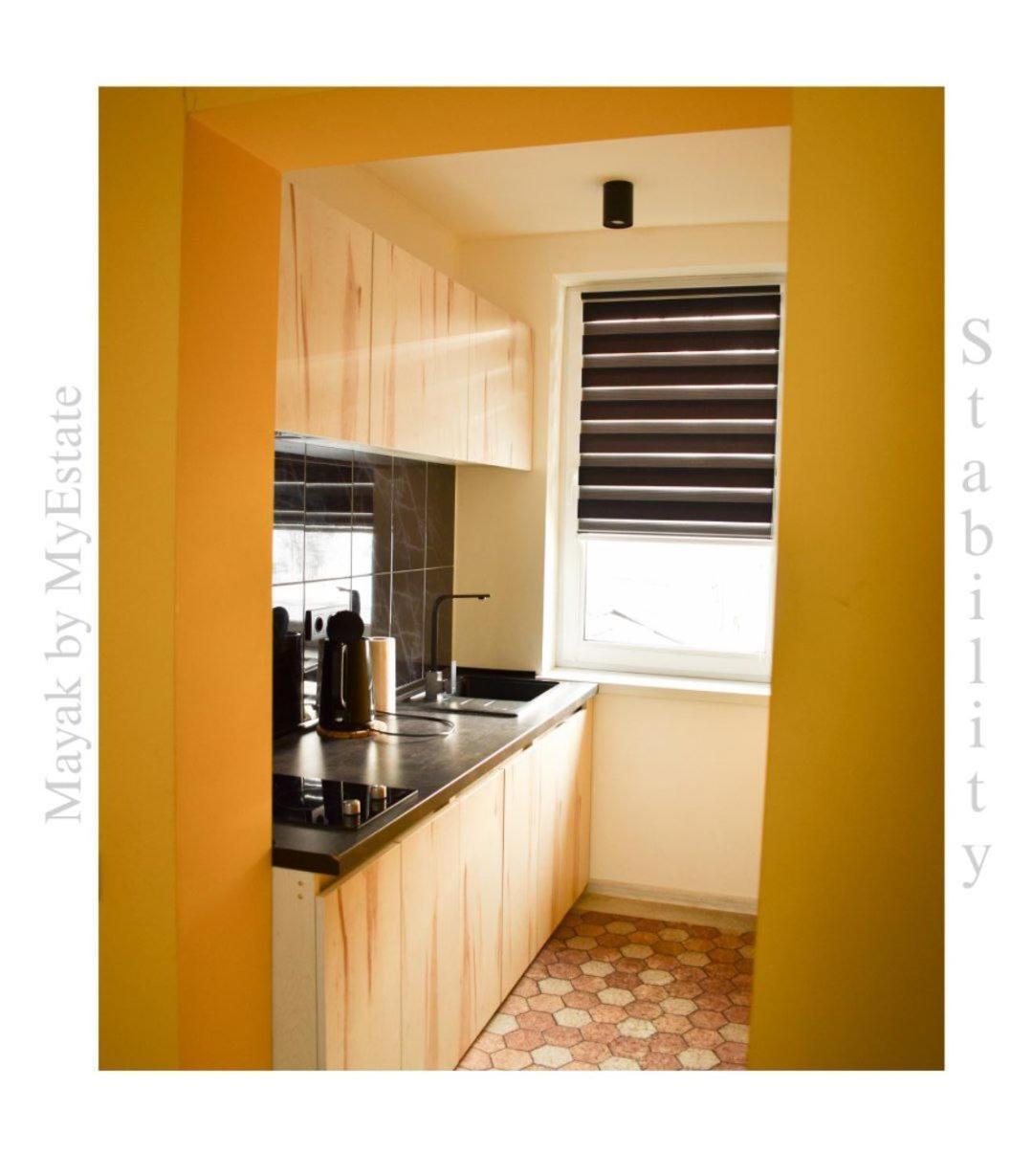 Aparthotel "Mayak Yablunytsia" Bilik gambar