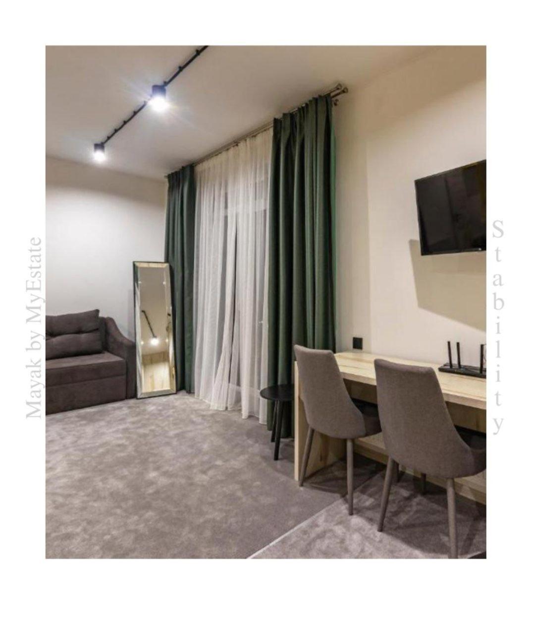 Aparthotel "Mayak Yablunytsia" Bilik gambar